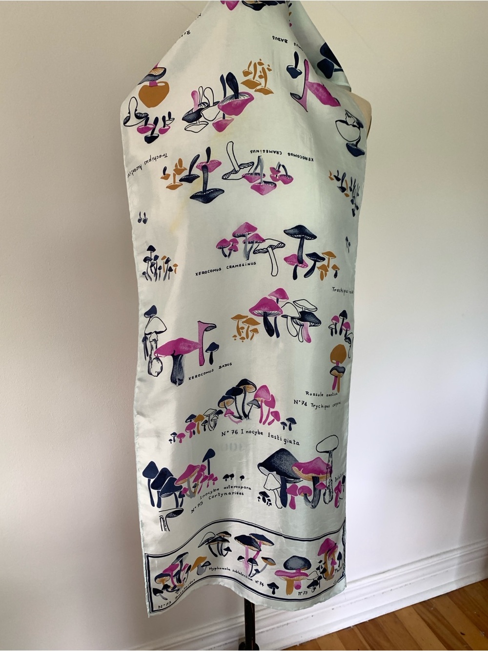 Vintage Echo Silk Scarf Mushroom Species